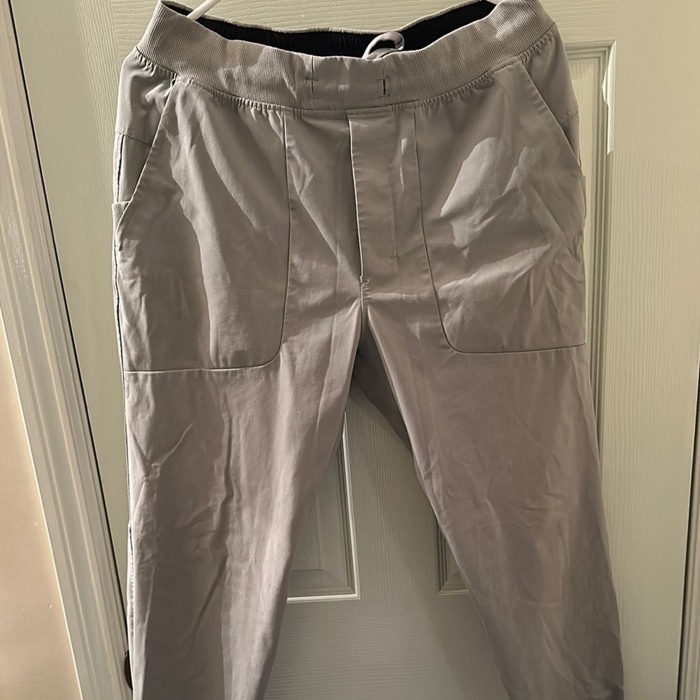 Lululemon Men's ABC Joggers Gray 32” (Large)